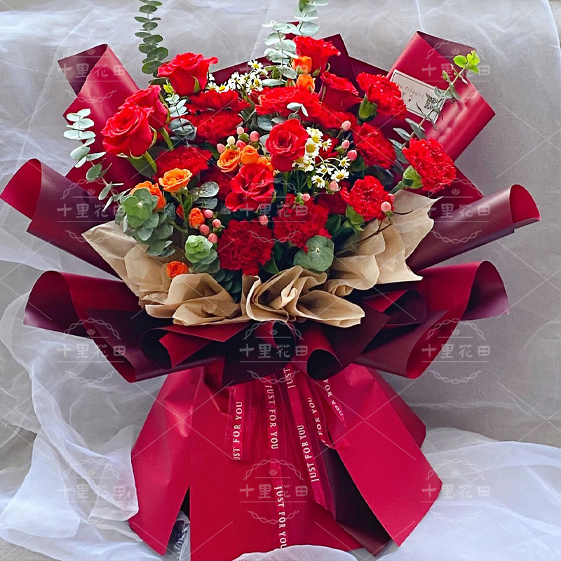 【贺新禧】12朵红康乃馨6朵红玫瑰混搭韩式花束祝生日礼物康乃馨送长辈花千语送花花店送花上门
