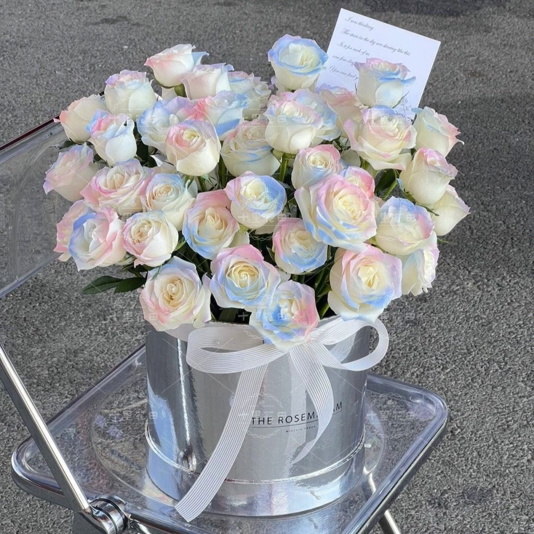 【梦幻少女】33朵伊莎贝拉玫瑰花抱抱桶生日鲜花送女友送闺蜜生日礼物花店送花上门